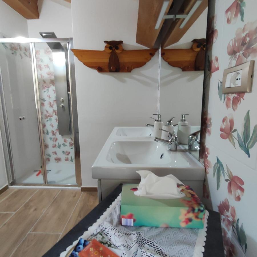 Cantoquinto Bed And Breakfast Фівіццано Екстер'єр фото