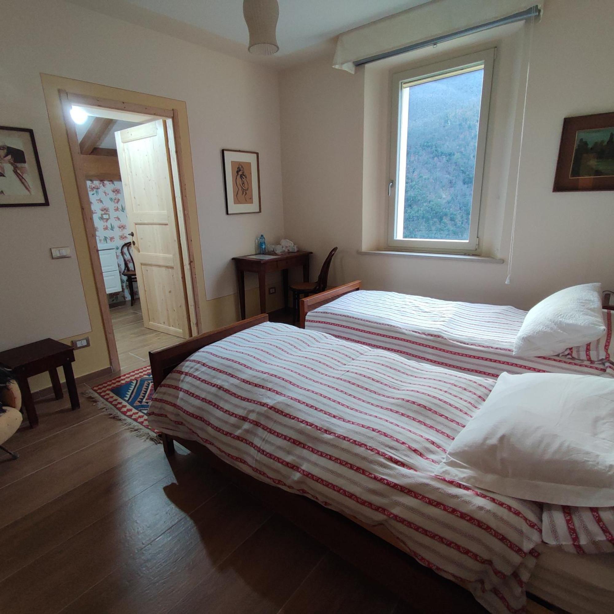 Cantoquinto Bed And Breakfast Фівіццано Екстер'єр фото