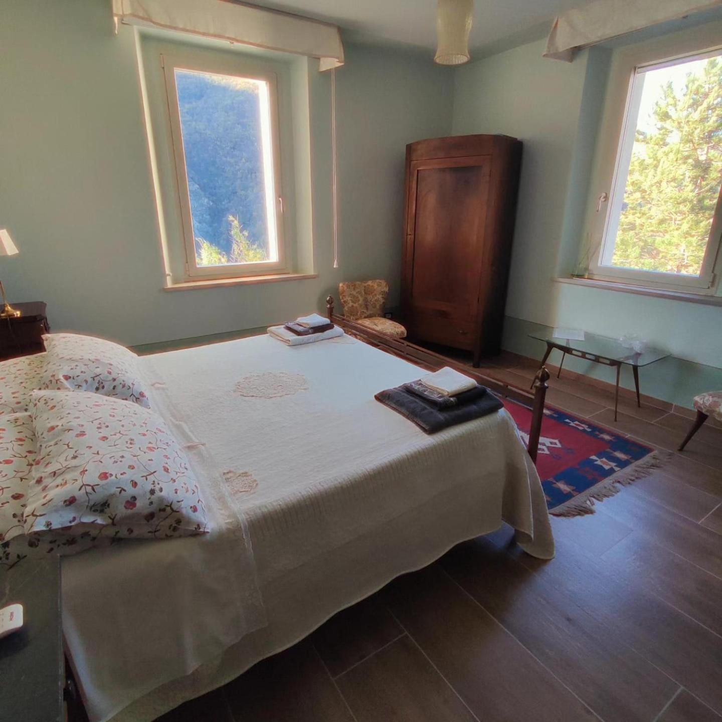Cantoquinto Bed And Breakfast Фівіццано Екстер'єр фото